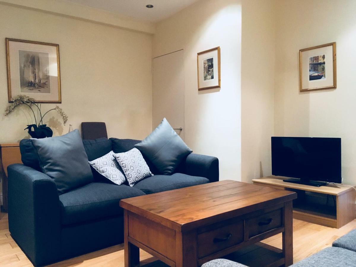 Large 2 Bedroom 2 Bathroom Apartment In Westminster Лондон Екстериор снимка
